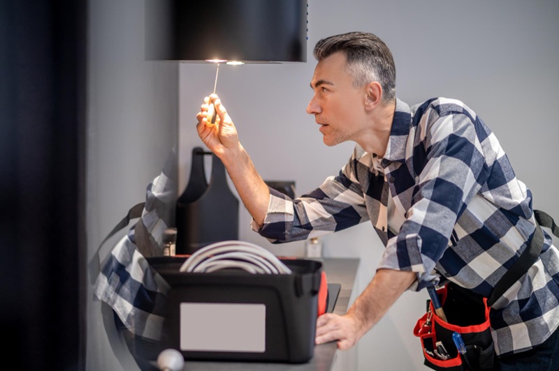 lighting specialists near me