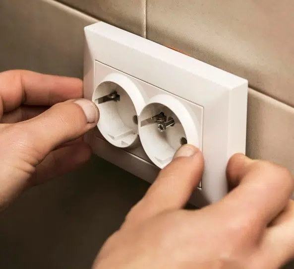 Full-Service Switches & Outlets in Marysville
