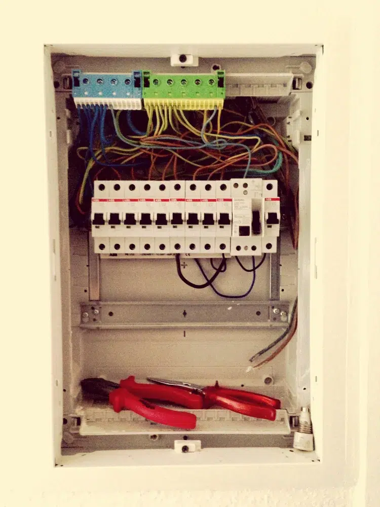 Signs You May Need a Dedicated Circuit