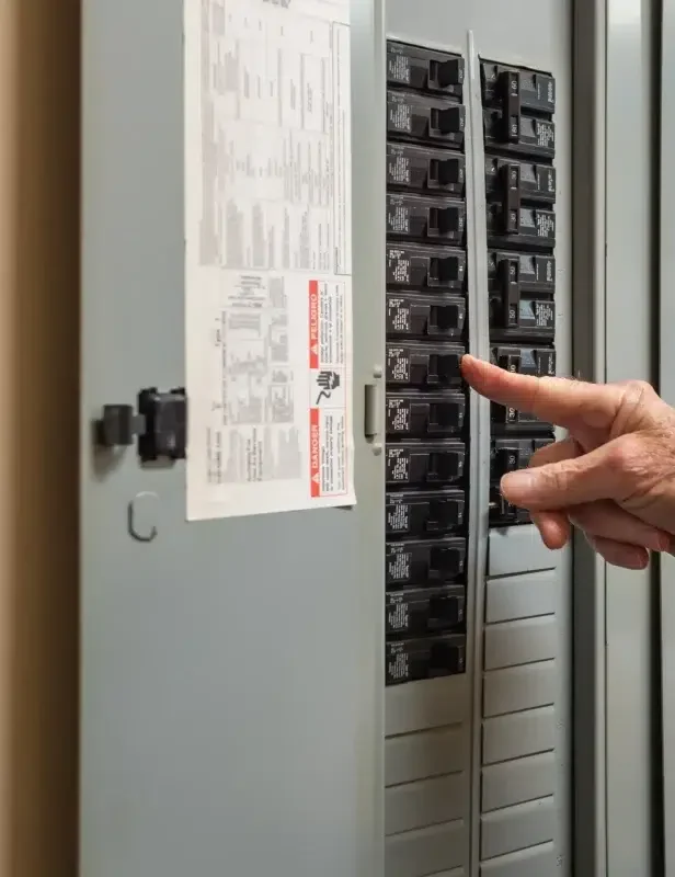 Electrician in Kenmore
