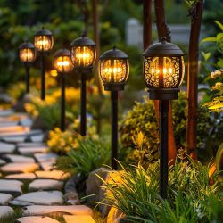 landscape lighting in Everett