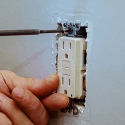 how-to-replace-an-outlet-step-5-e1749712521246